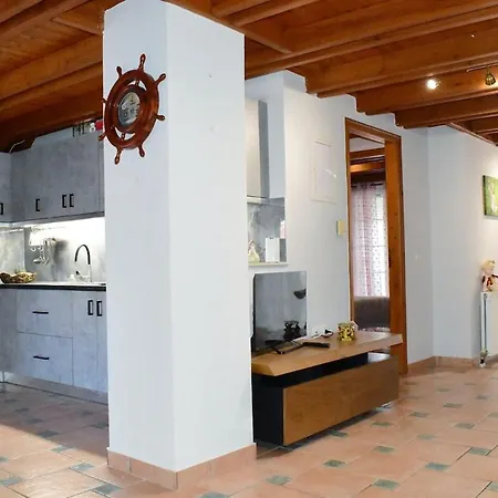 Dreamy Loft Apartment Lixouri